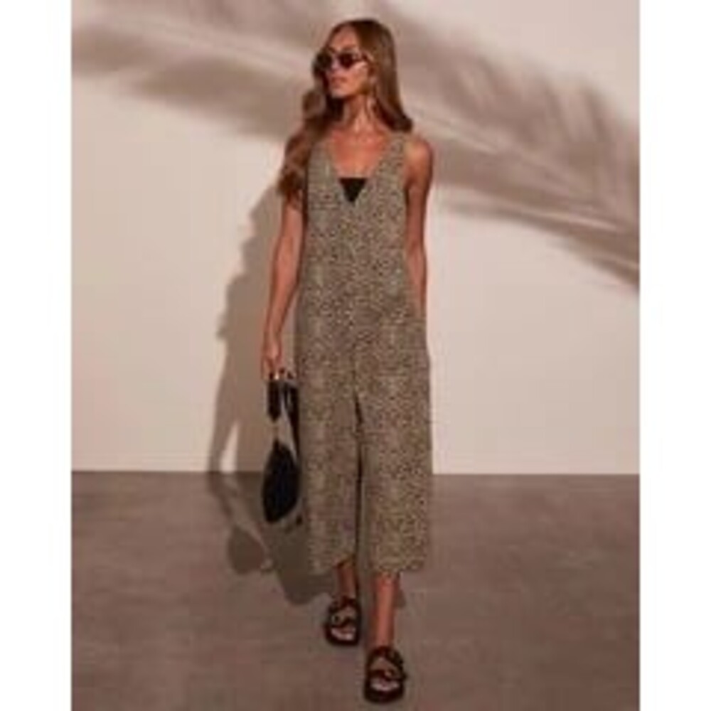 Vici En Creme Large leopard overalls NEW NWT